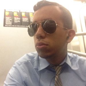 Meet your Posher, Luis